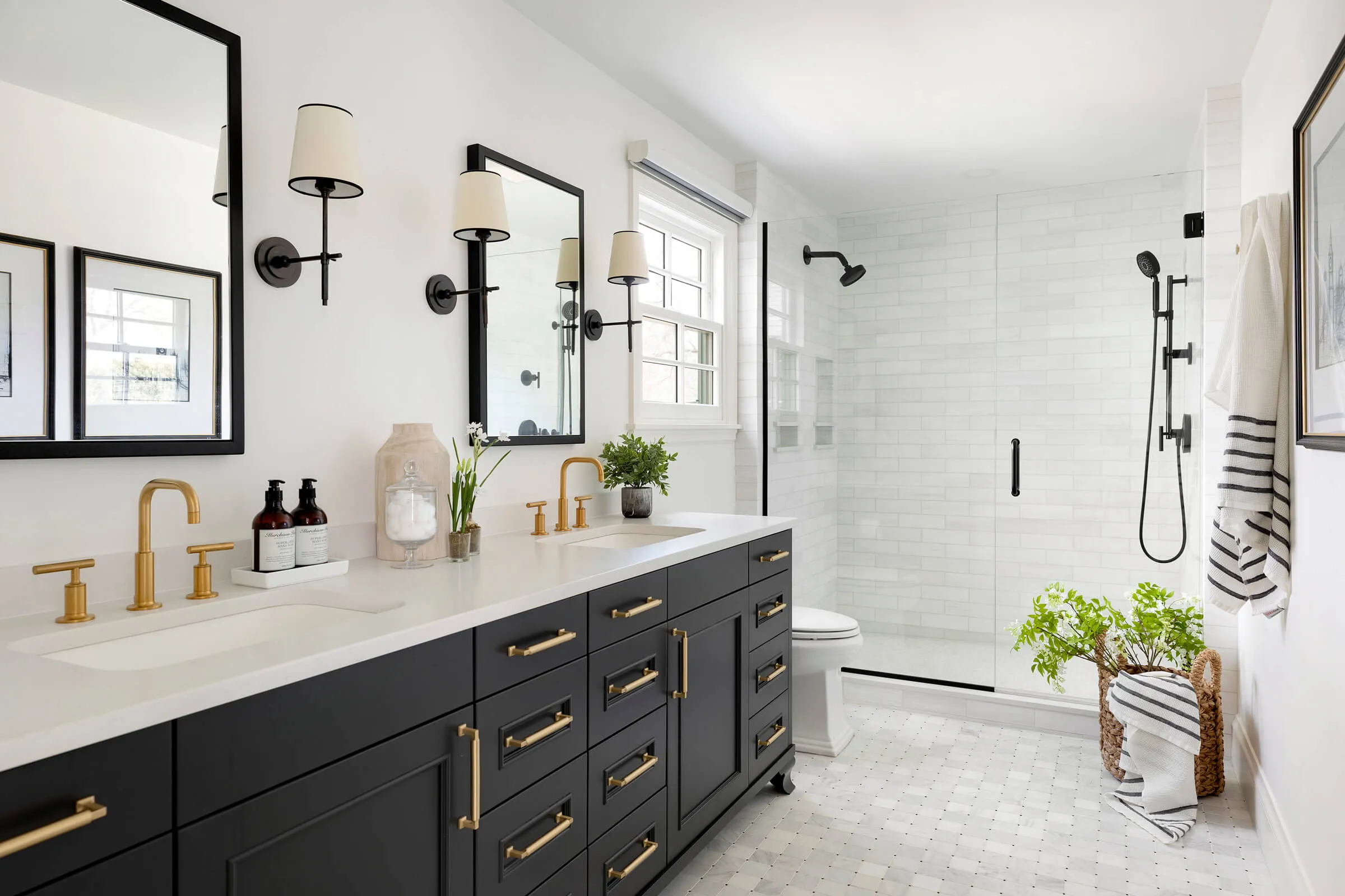 Bathroom remodeling project in Los Angeles